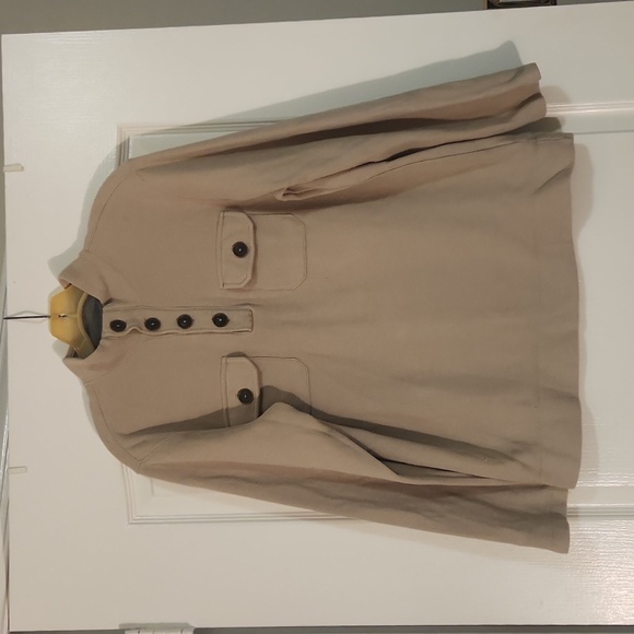 (2) Men's Henley Shirts, Medium - Picture 2 of 9